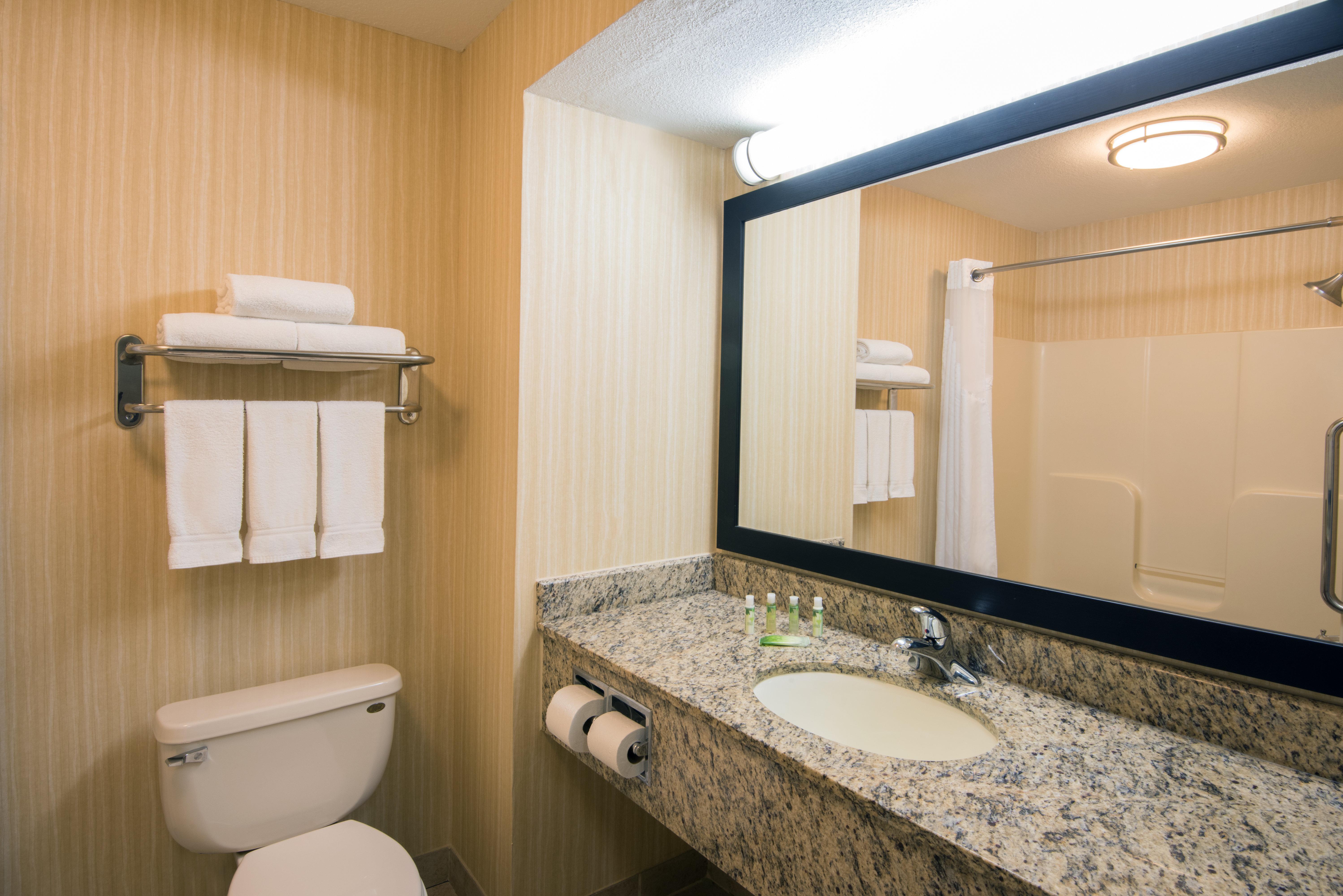 Holiday Inn Express Hotel & Suites Wauseon By Ihg Buitenkant foto