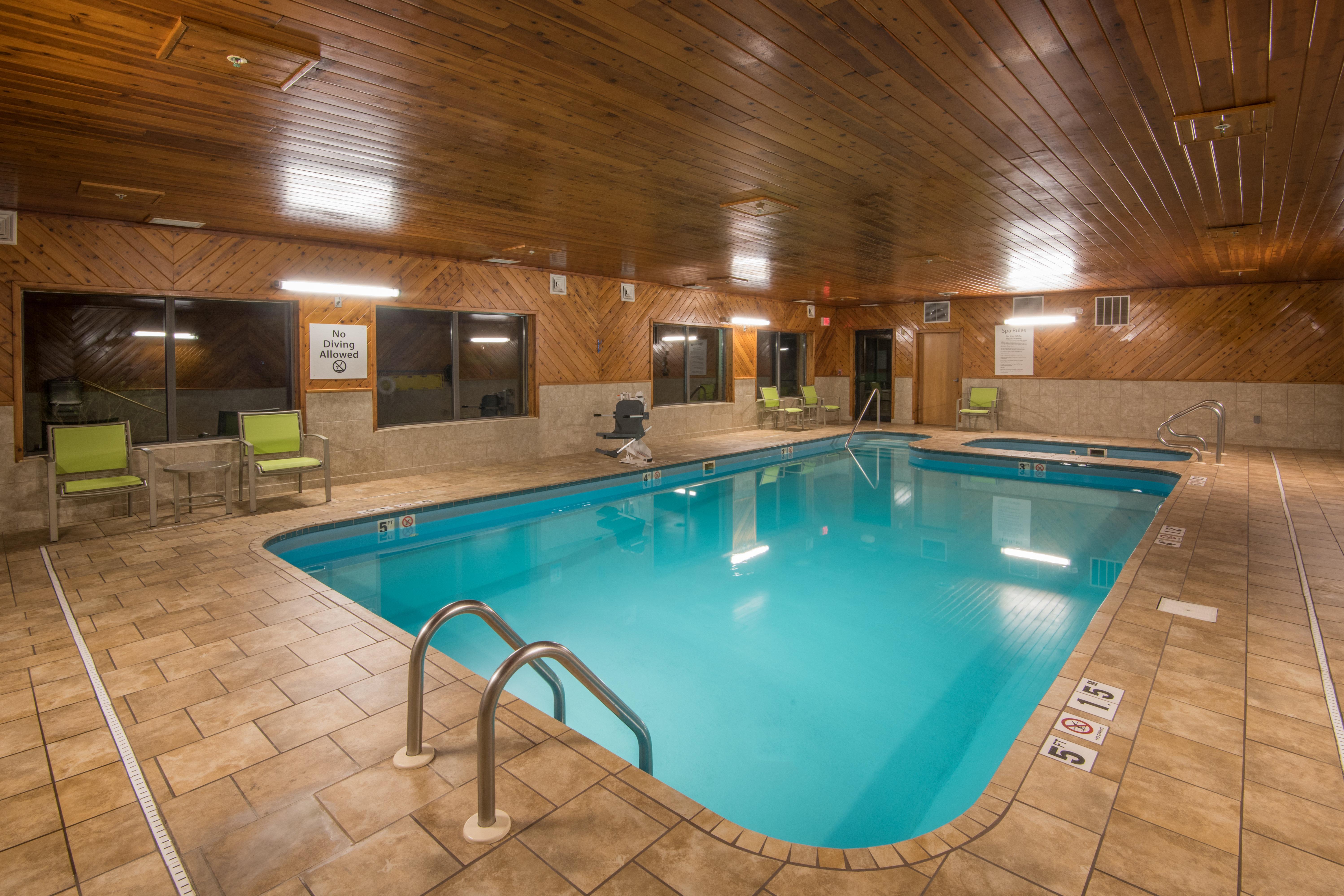 Holiday Inn Express Hotel & Suites Wauseon By Ihg Buitenkant foto