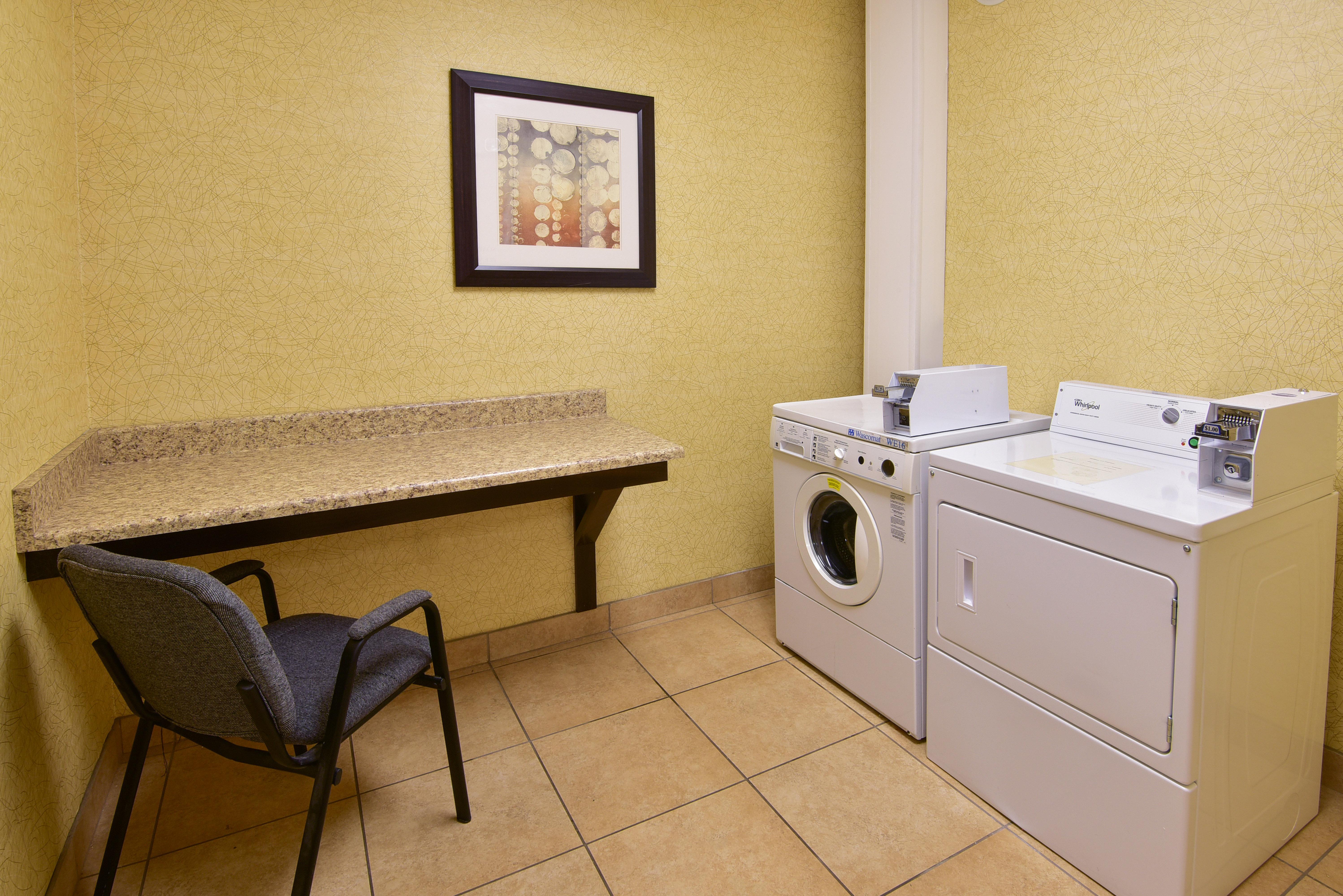 Holiday Inn Express Hotel & Suites Wauseon By Ihg Buitenkant foto
