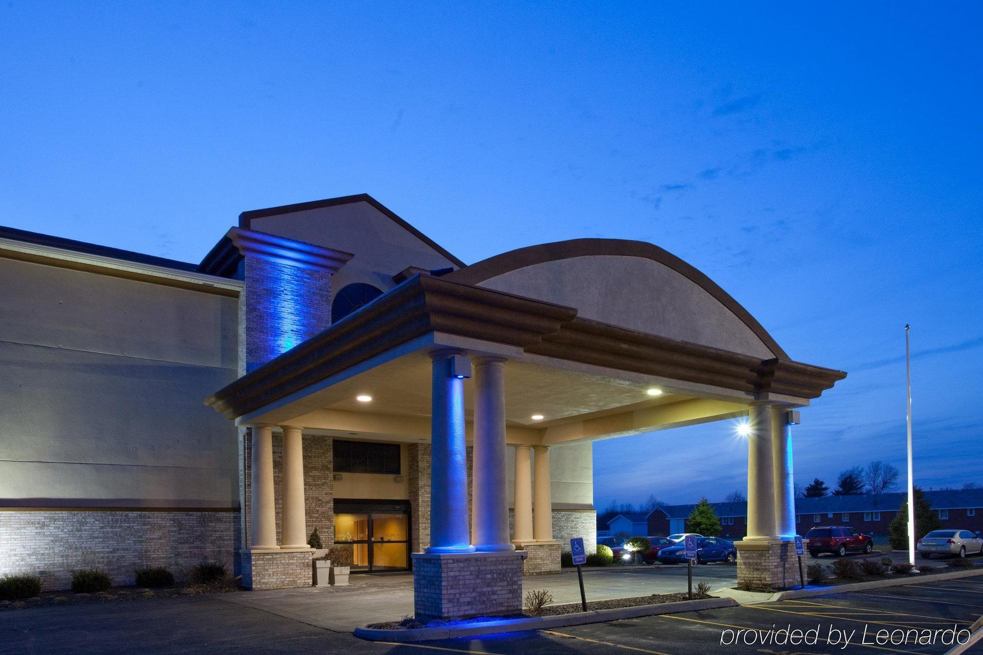 Holiday Inn Express Hotel & Suites Wauseon By Ihg Buitenkant foto